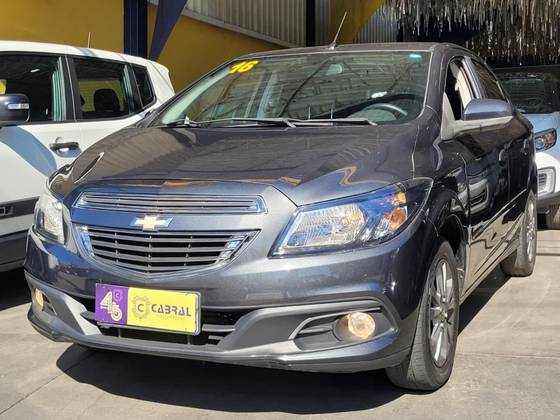 CHEVROLET PRISMA 1.4 MPFI ADVANTAGE 8V FLEX 4P AUTOMÁTICO CHEVROLET PRISMA 1.4 MPFI ADVANTAGE 8V FLEX 4P AUTOMÁTICO